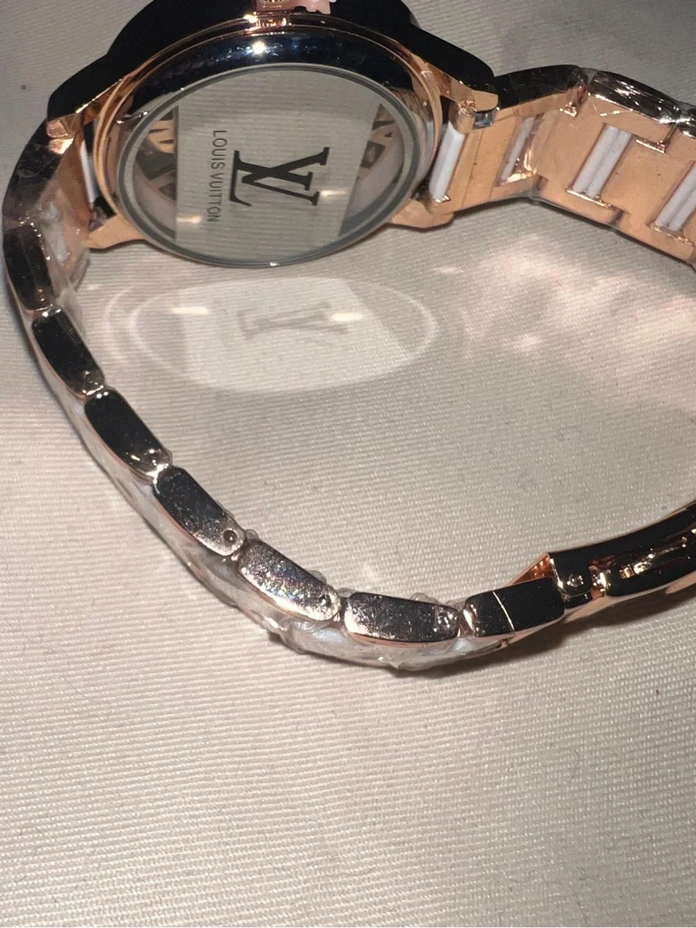 Watch LV Rose Gold and White Bracelet Watch with Crystal Bezel